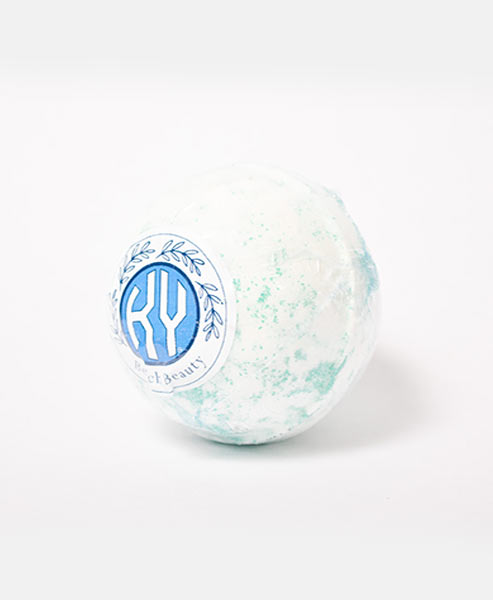 White Beach Bath Bomb